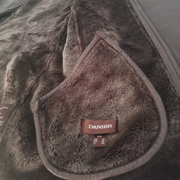 Danier black ladies leather coat w/hood - SML - Picture 2 of 3